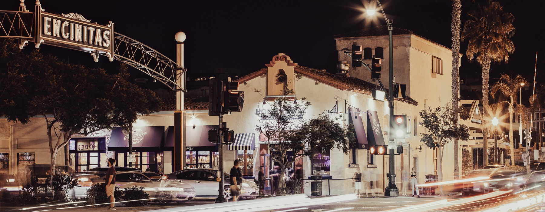 101 Downtown Encinitas Night